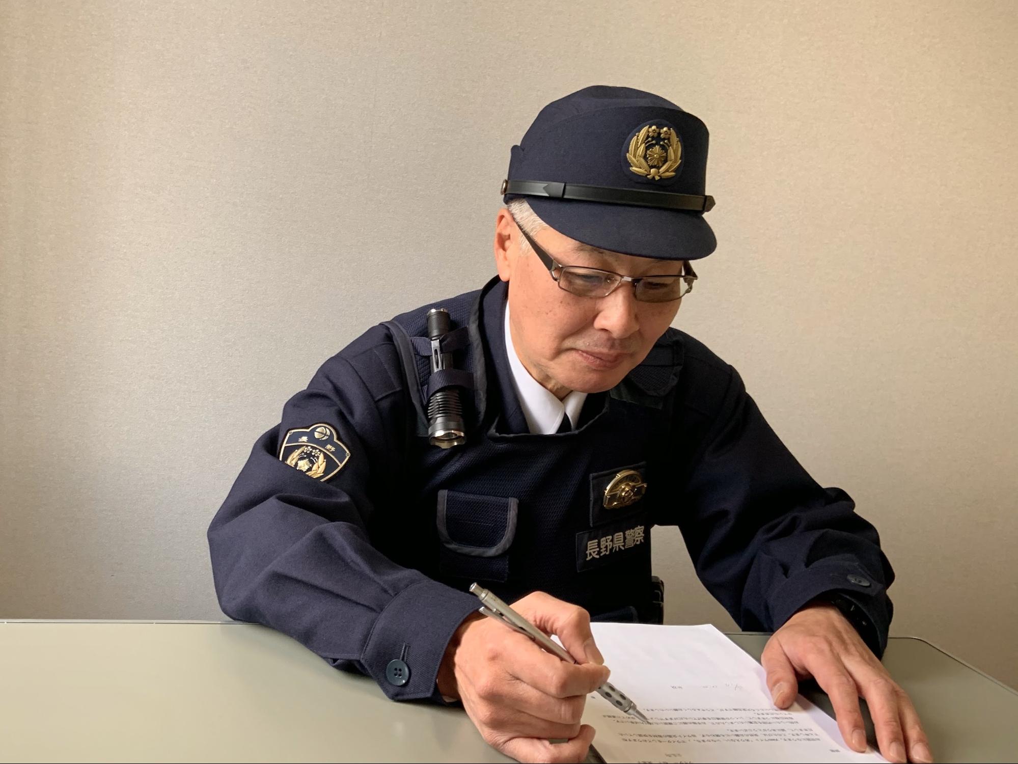 雪道・坂道・けもの道！信濃町交番に、いなかまちの道路事情を聞いてみた