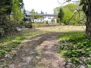 黒姫高原スノーパーク近くの６００坪超の広い土地♪別荘やペンション用地に☆野尻【土地-9】のサムネイル