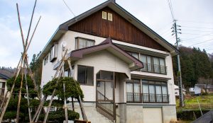 平成６年築の３階建て住宅！除雪機つき♪☆古海【No.312】