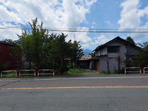 国道沿いで畑や広い庭も作れる土地！☆柏原【土地-37】のサムネイル