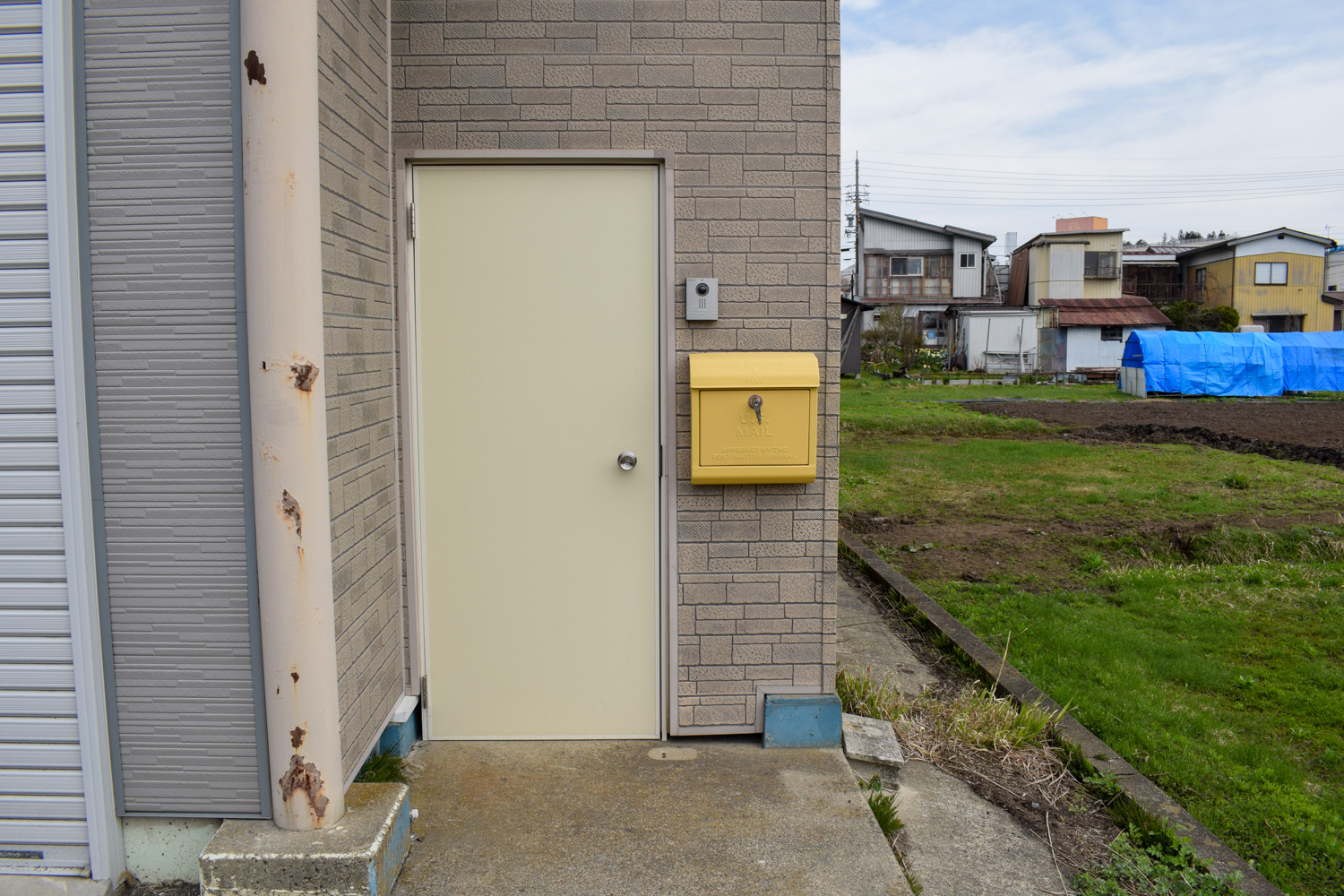 階段室ドア